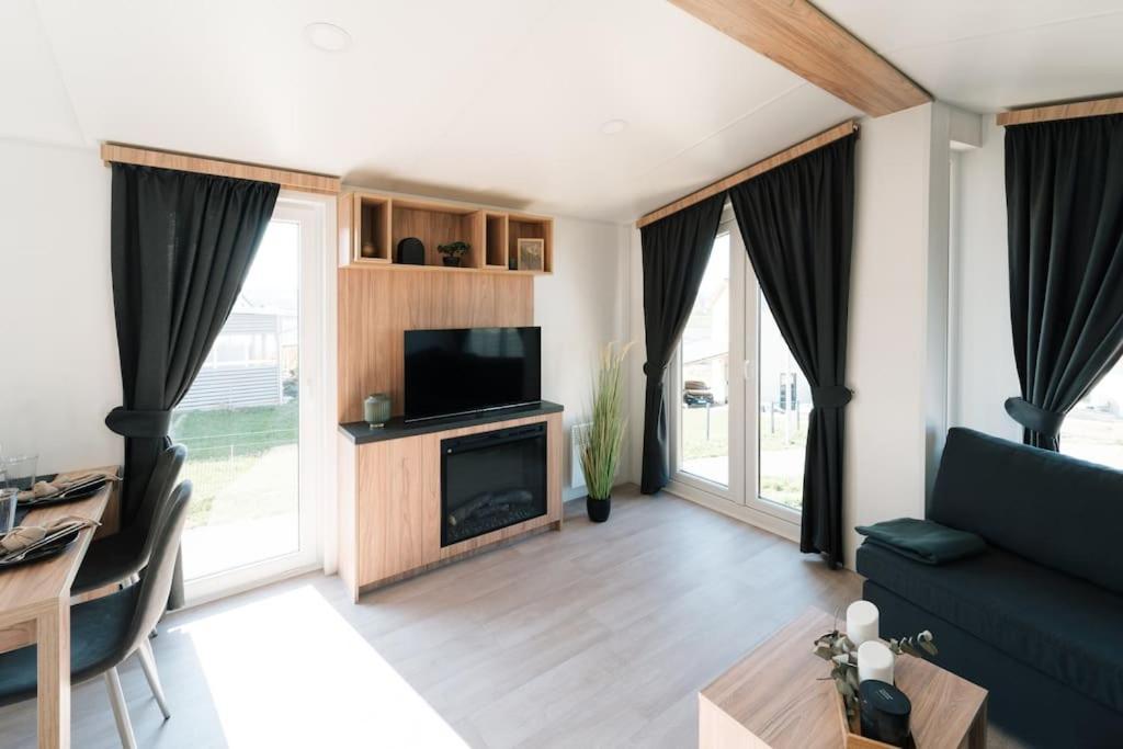 Gemuetliches Voll Ausgestattes Tiny House Vilseck Exterior foto